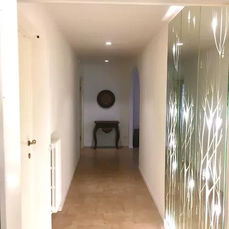 Apartment Essenza Maison *