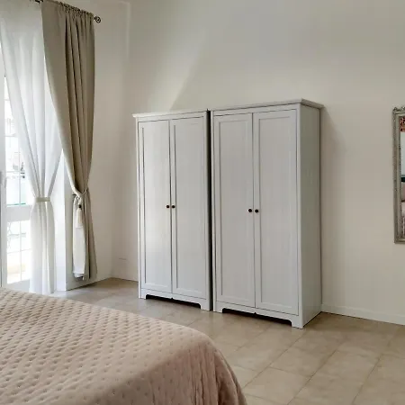 Essenza Maison Apartment Pescara