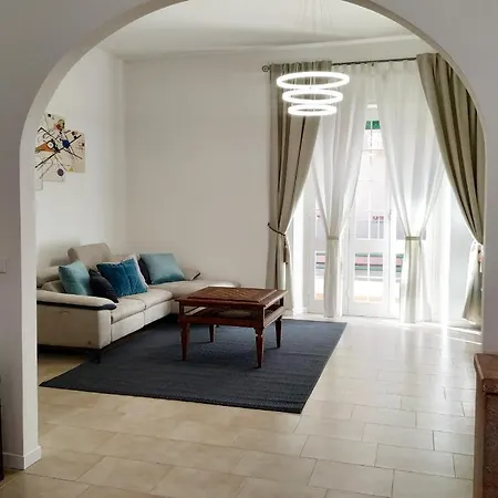 Essenza Maison Apartamento Pescara